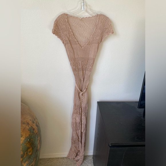 Tulle & Batiste Women's Crochet Maxi See Thru Belted Dress Swim Cover Up Size S - Picture 1 of 9